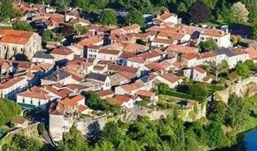 会理回乡建别墅为什么一定要选专业乡墅公司